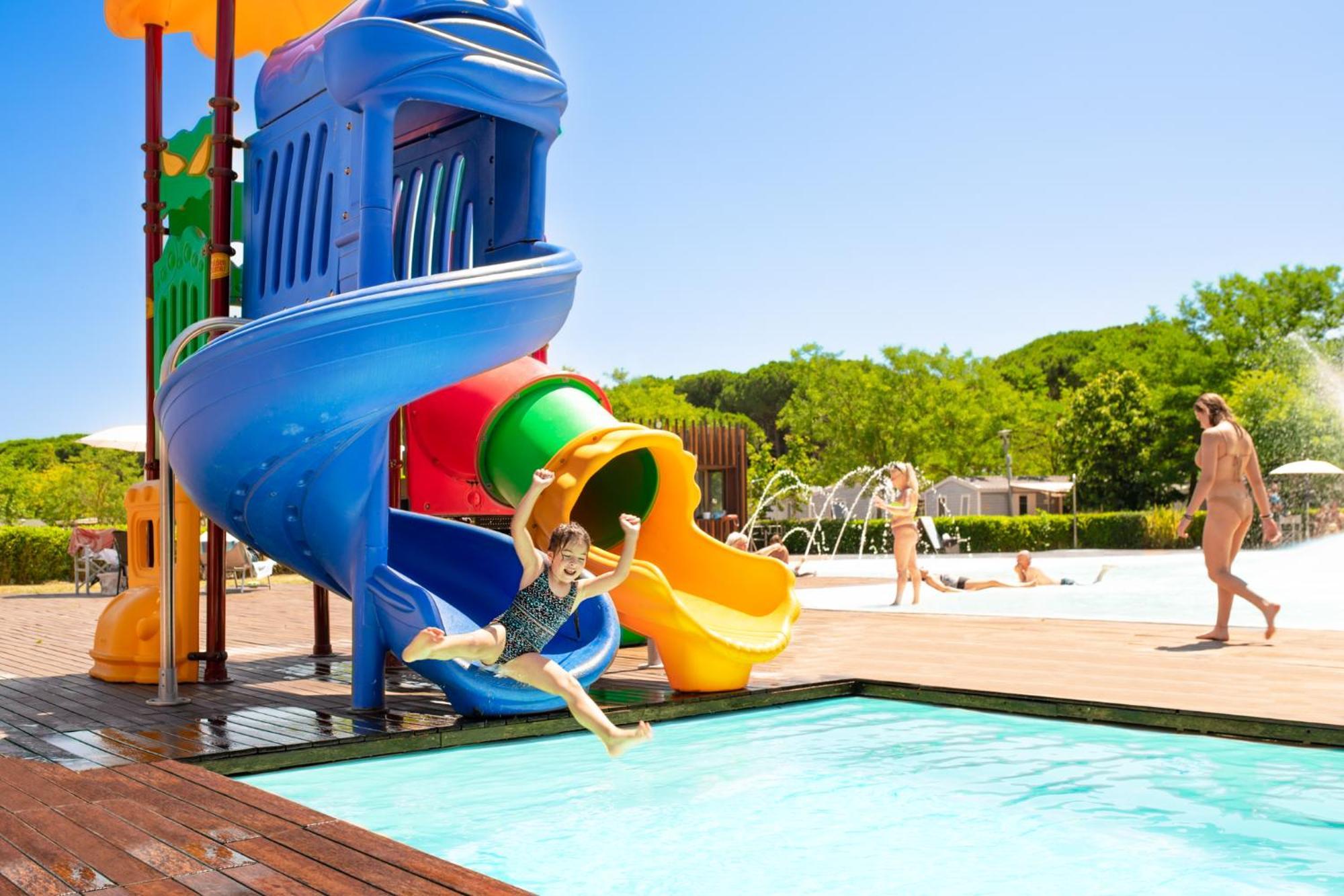 Pineta Sul Mare Camping Village 切塞纳蒂科 外观 照片