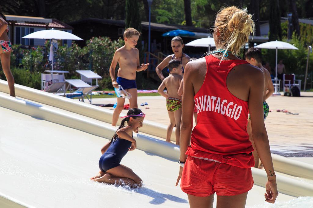 Pineta Sul Mare Camping Village 切塞纳蒂科 外观 照片